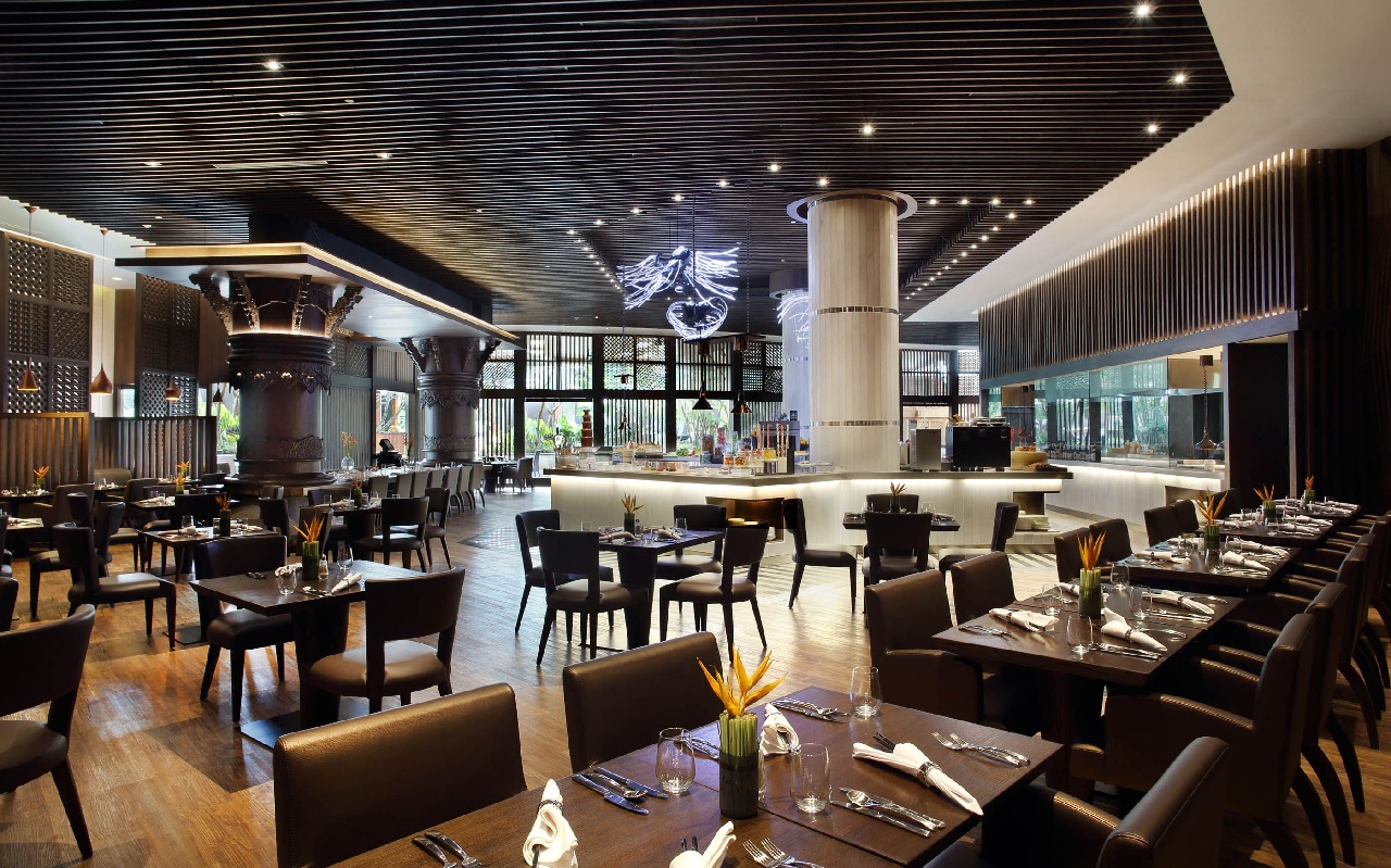 thiet-ke-nha-hang-buffet-trong-nha